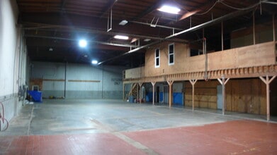 741 S Airport Way, Stockton, CA for sale Interior Photo- Image 2 of 6