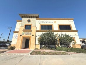 1433 N Hollenbeck Ave, Covina, CA for lease Interior Photo- Image 1 of 13