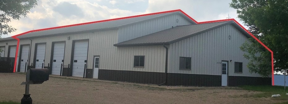 1109 S Commerce Ave, Sioux Falls, SD for lease Building Photo- Image 1 of 17