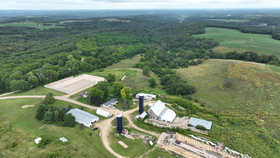 4106 Ihm Harris Rd, Barneveld, WI for sale - Primary Photo - Image 1 of 4