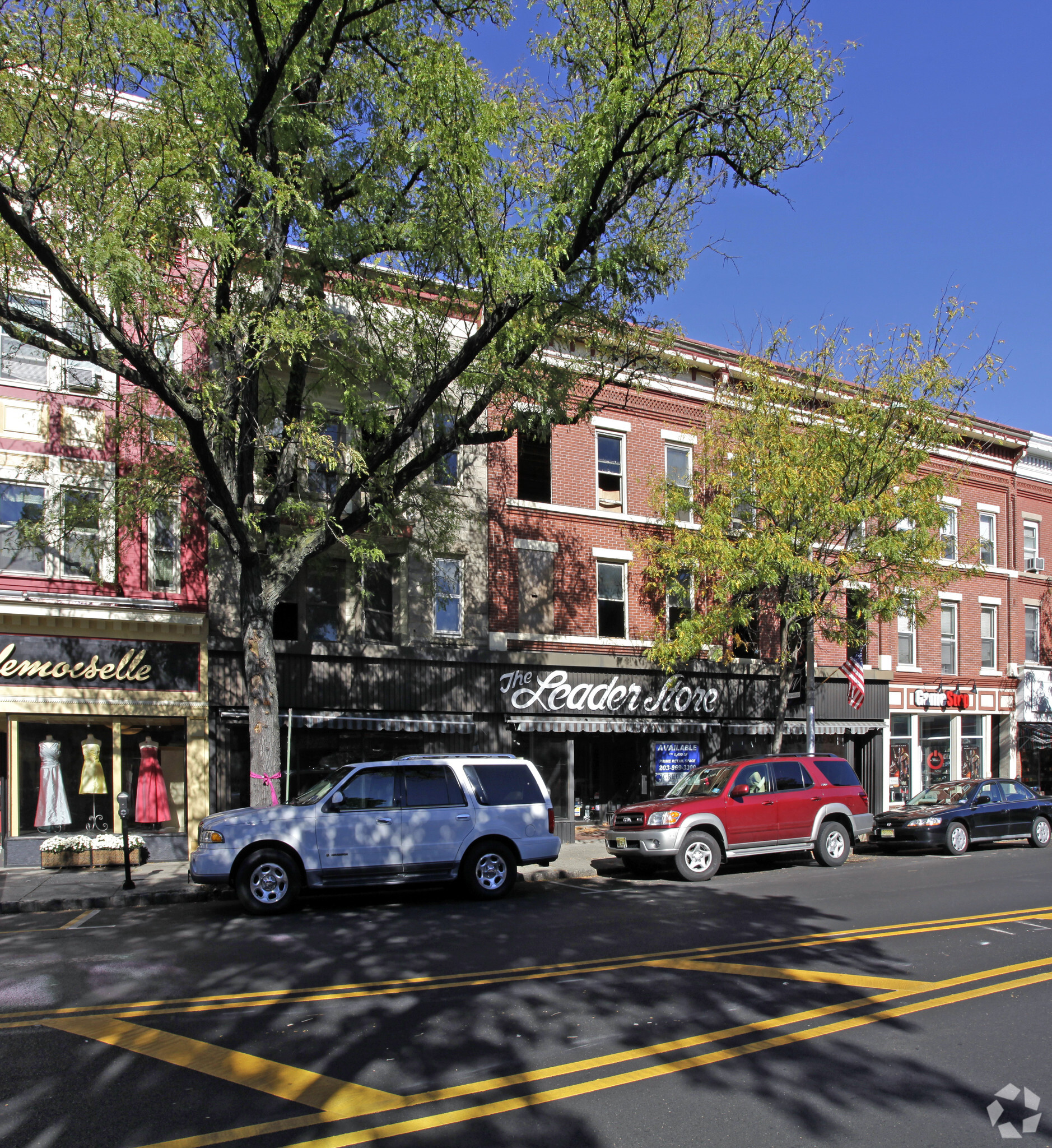 109-121 E Broad St, Westfield, NJ à louer Photo principale- Image 1 de 24