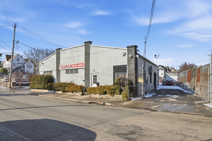 59 W Church St, Spring Valley, NY for sale - Building Photo - Image 2 of 30