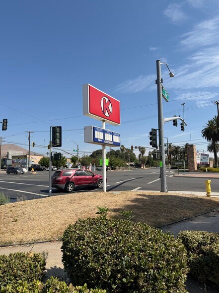 6290 Mission Blvd, Jurupa Valley, CA for sale - Building Photo - Image 2 of 11