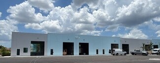 Plus de détails pour 1520-1526 SW 9th Pl, Cape Coral, FL - Flex à vendre