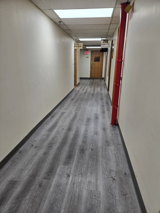 7-8 Chatham Sq, New York, NY 10038 - Unit 704 - - Interior Photo - Image 1 of 5