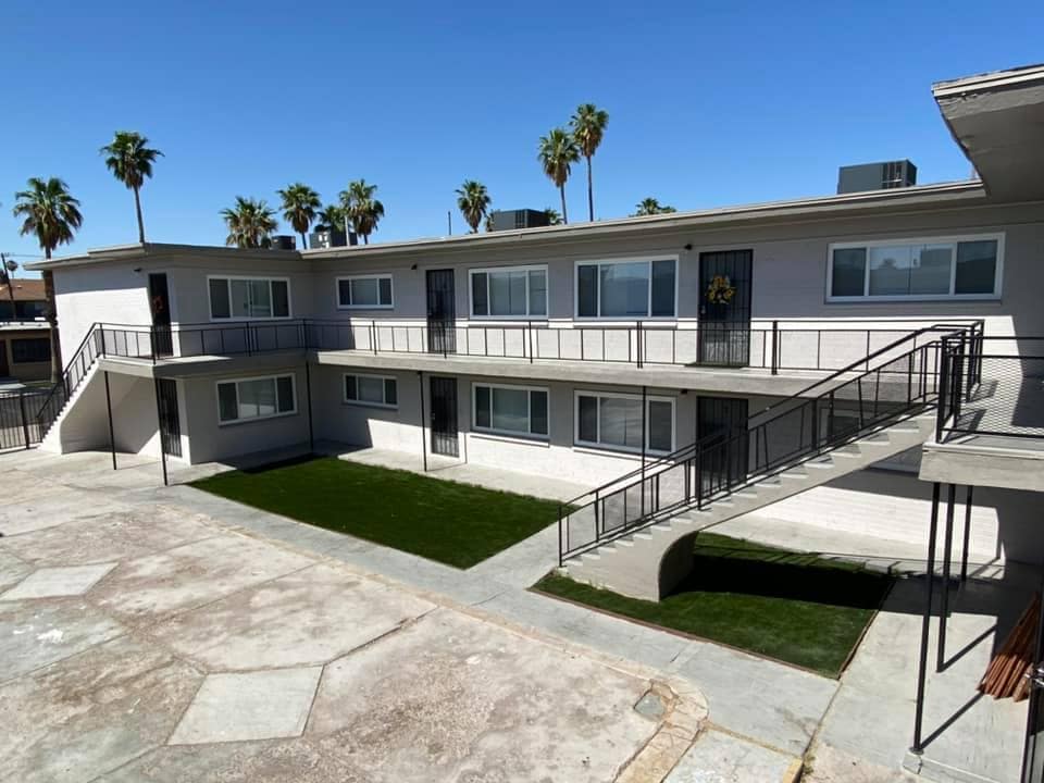 2213 Sunrise Ave, Las Vegas, NV for sale Primary Photo- Image 1 of 25