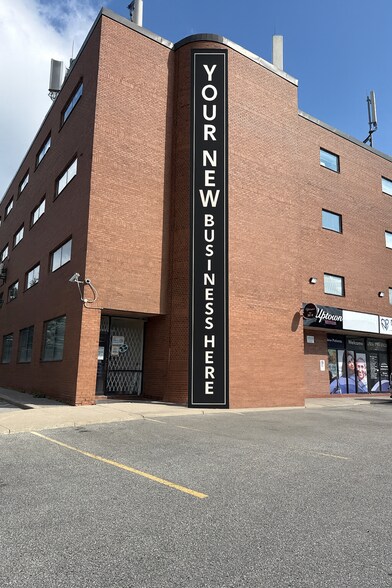 9780 Bramalea Rd, Brampton, ON à louer - Photo du bâtiment - Image 1 de 5