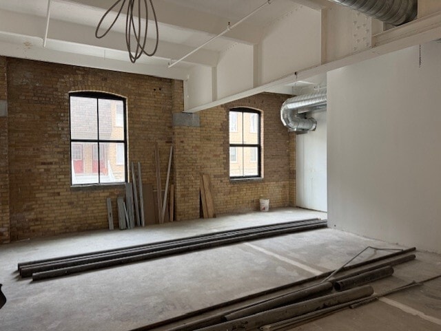 30 Powerhouse St, Toronto, ON for lease - Interior Photo - Image 3 of 9