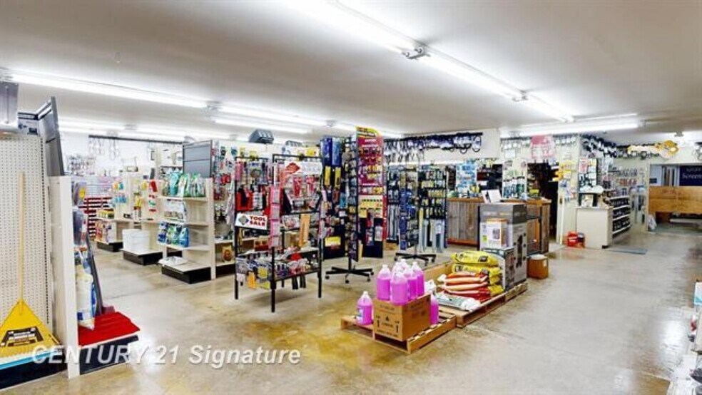 7200 E M 71, Vernon, MI à vendre - Photo du bâtiment - Image 3 de 16