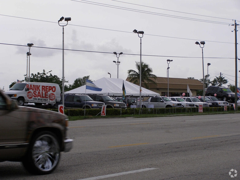 30005 S Dixie Hwy, Homestead, FL à louer - Photo du bâtiment - Image 3 de 5