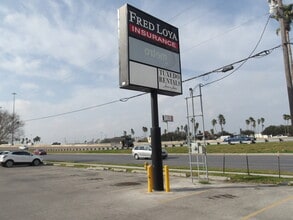 613 Expressway 77, Harlingen, TX for lease Building Photo- Image 1 of 18