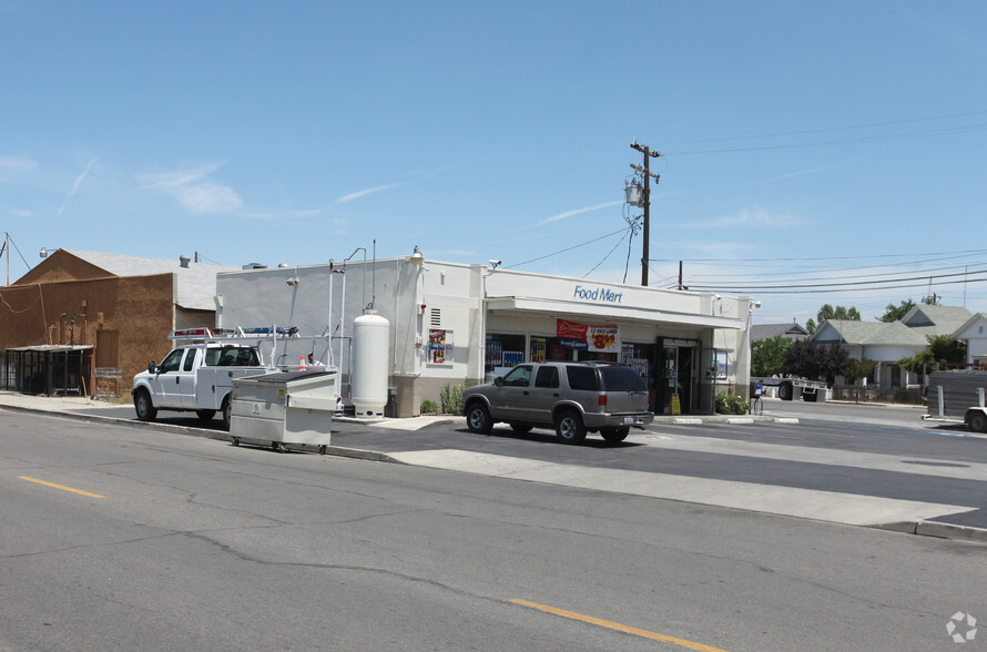 526 S Kaweah Ave, Exeter, CA for sale - Primary Photo - Image 2 of 13