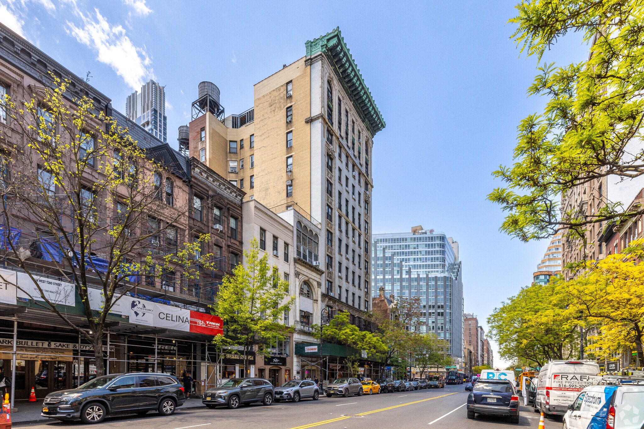 166 W 72nd St, New York, NY for lease Primary Photo- Image 1 of 5