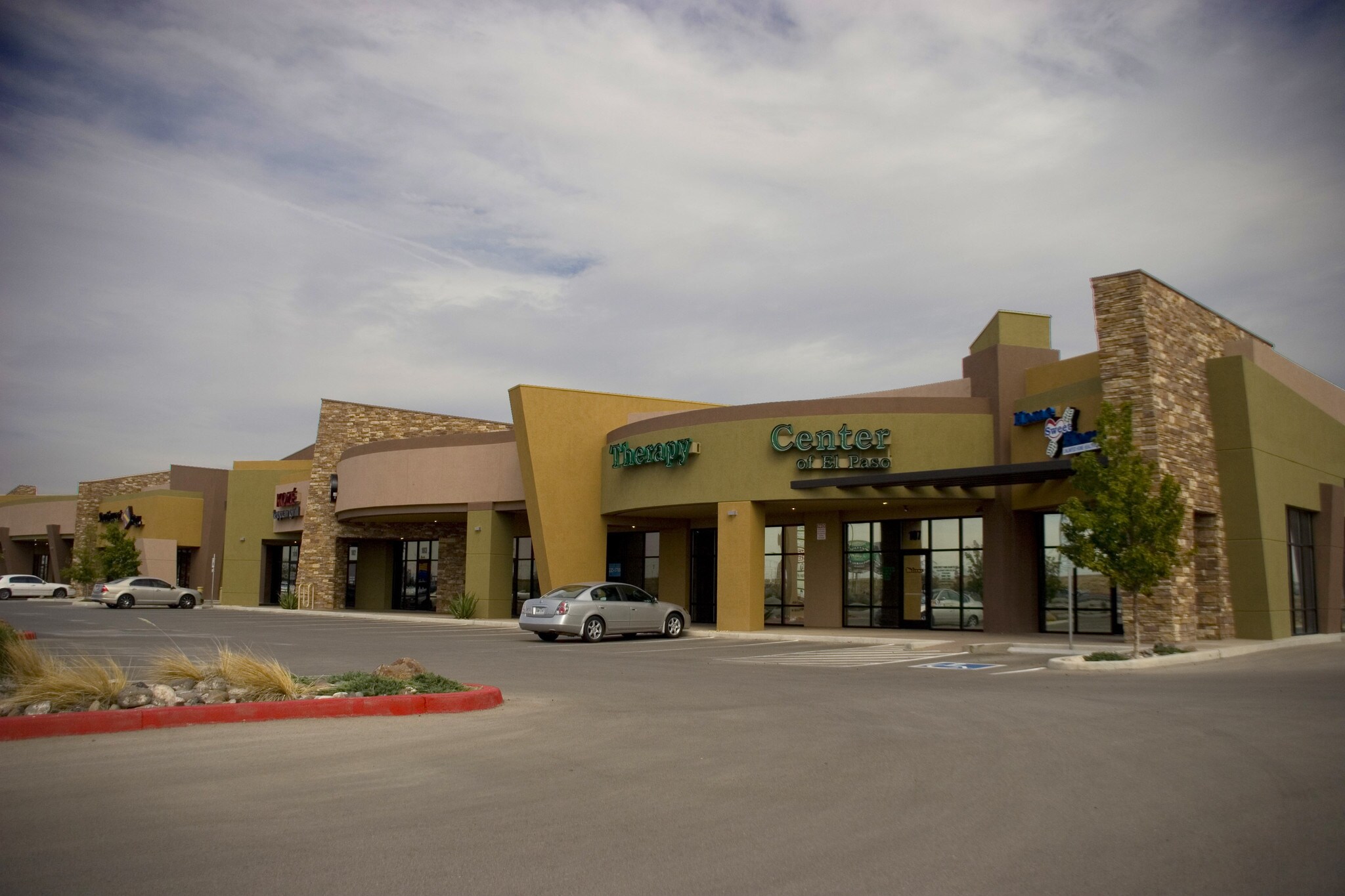 2204 Joe Battle Blvd, El Paso, TX à louer Photo principale- Image 1 de 6