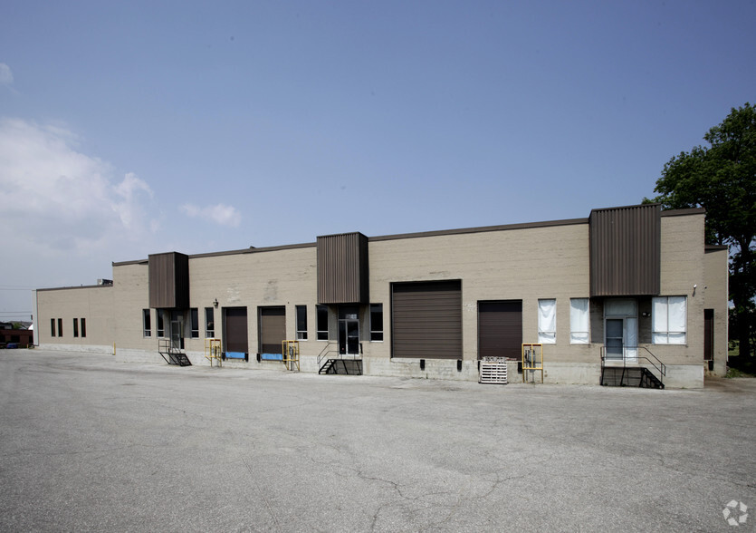 81 Mack Ave, Toronto, ON for lease - Building Photo - Image 2 of 2