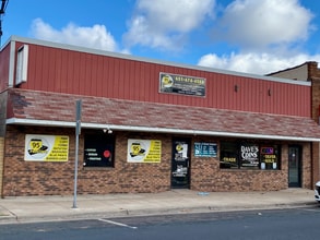 6382 Main St, North Branch, MN for lease Interior Photo- Image 2 of 5