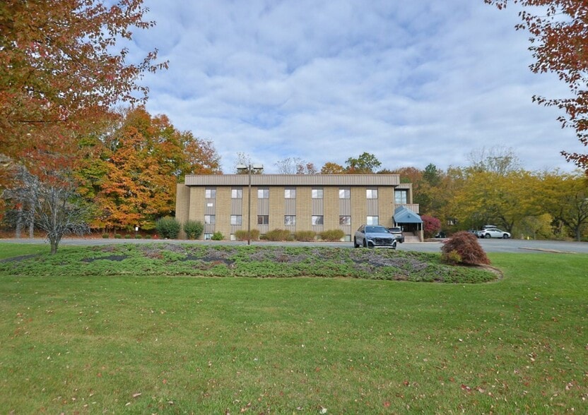 633 Rt-211, Middletown, NY for sale - Building Photo - Image 3 of 33