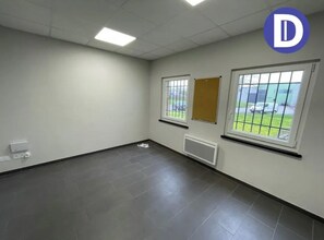 Flex dans Ennery à louer Photo intérieure- Image 2 de 4