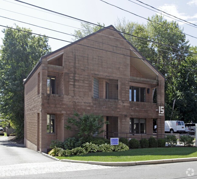 15 Third St, New City, NY for sale - Primary Photo - Image 1 of 24