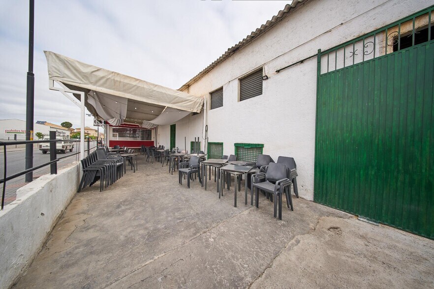 Carretera de la Fuente Vaqueros, 101, Chauchina, Granada à vendre - Photo du bâtiment - Image 1 de 17