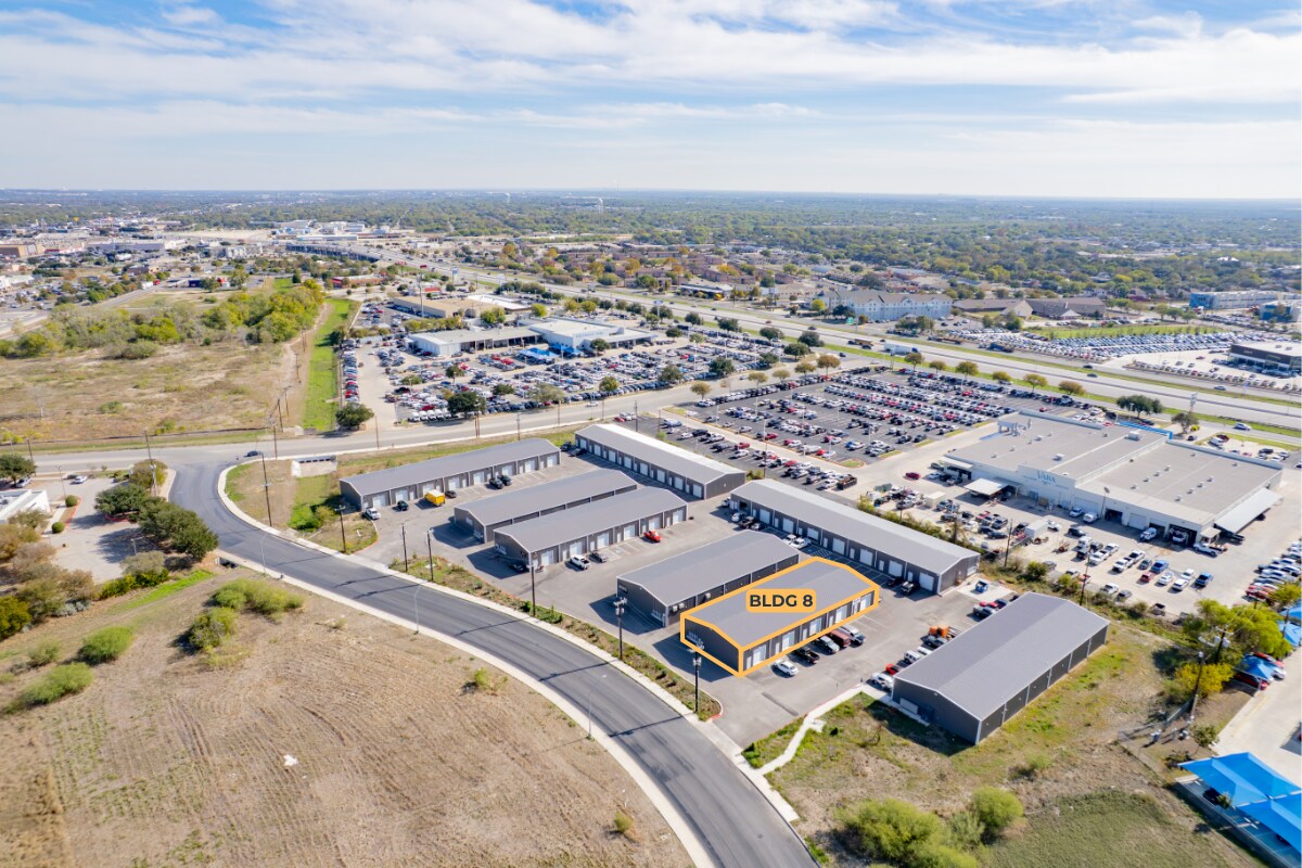 2203 Cascade Pky, San Antonio, TX à louer Photo intérieure- Image 1 de 1