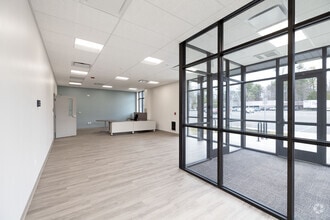 42 Corporate Circle, Albany, NY for lease Interior Photo- Image 1 of 15