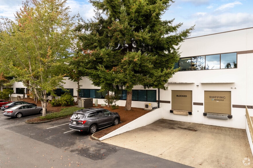 11335 NE 122nd Way, Kirkland, WA for lease - Building Photo - Image 2 of 3