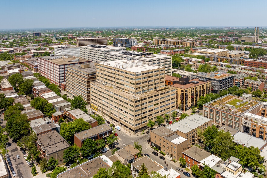 5333-5335 Av Casgrain, Montréal, QC à louer - Aérien - Image 3 de 8