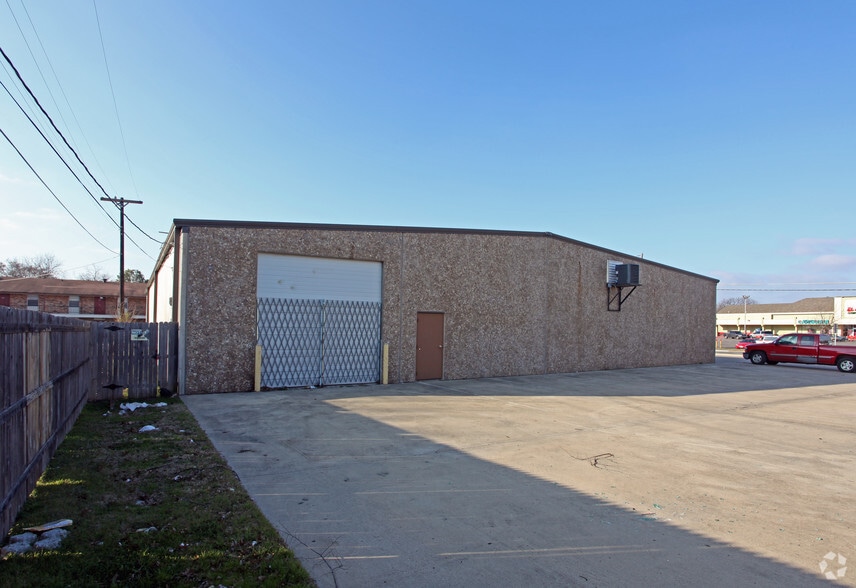 124 S Rogers Rd, Irving, TX for lease - Building Photo - Image 2 of 2