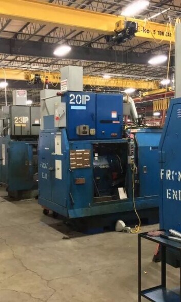 892 Callendar Blvd, Painesville, OH à vendre - Photo du bâtiment - Image 2 de 17