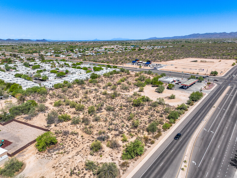 8305 Thornydale Rd, Tucson, AZ à louer - Photo du b timent - Image 3 de 23