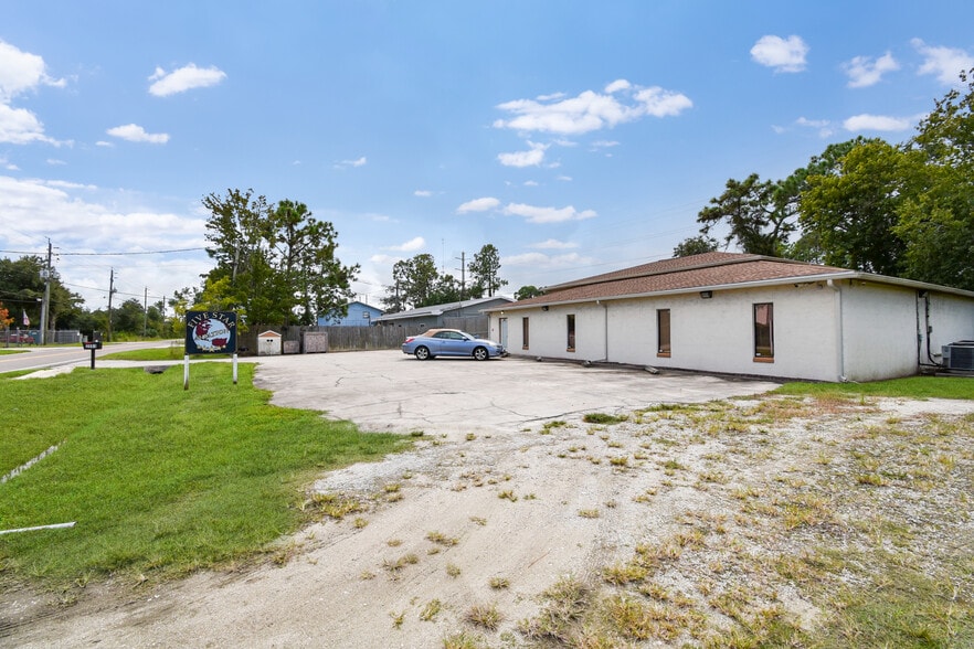 2091 Dobbs Rd, Saint Augustine, FL for lease - Building Photo - Image 2 of 8