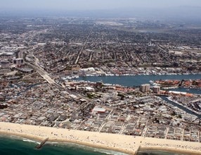 4300 Campus Dr, Newport Beach, CA - AERIAL  map view