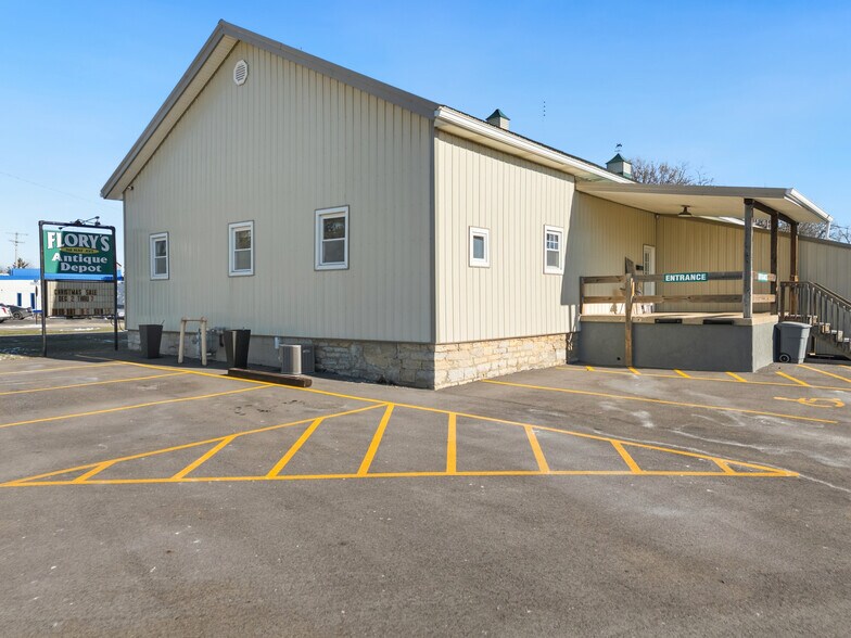 316 Hay Ave, Brookville, OH à vendre - Photo du bâtiment - Image 2 de 22