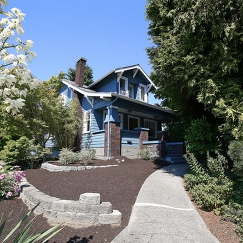 1302 N 49th St, Seattle, WA for sale Primary Photo- Image 1 of 34