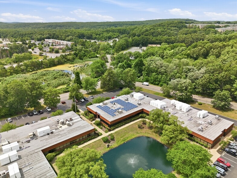 200 Mineral Springs Rd, Rockaway, NJ for sale - Building Photo - Image 2 of 30