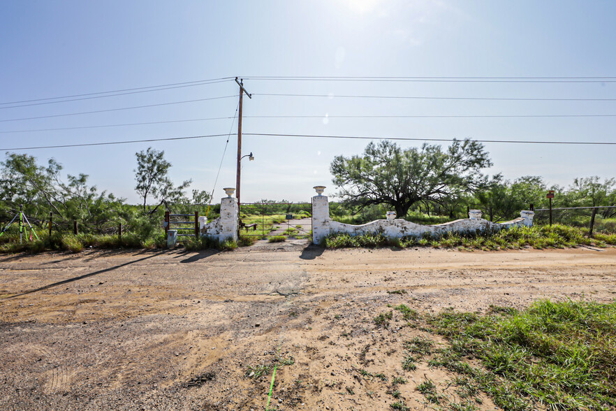 0000 U.S HWY 83, Laredo, TX à vendre - Photo principale - Image 1 de 1