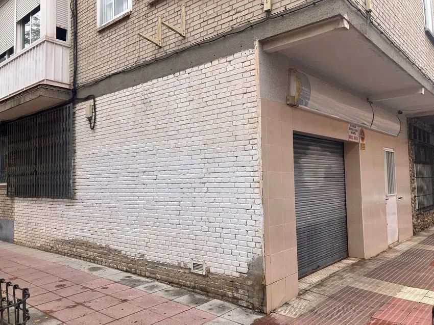 Immeuble residentiel dans Parla, Madrid à vendre Photo du bâtiment- Image 1 de 7