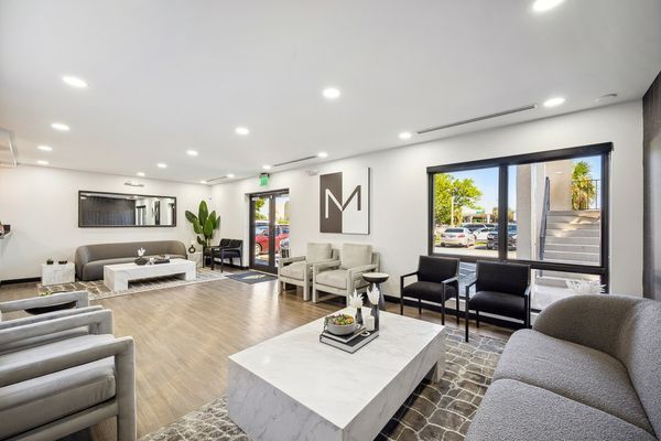 1897 Palm Beach Lakes Blvd, West Palm Beach, FL for sale - Interior Photo - Image 3 of 21