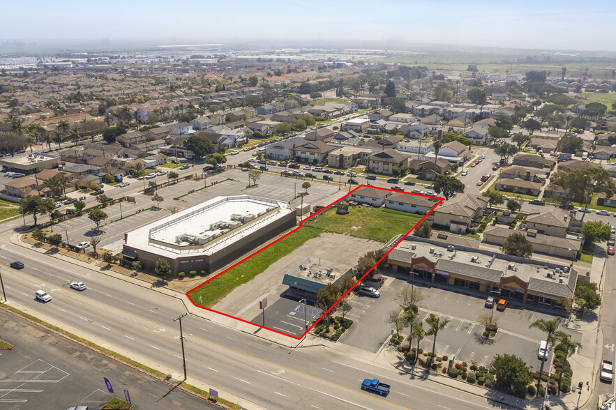 258 W Pleasant Valley Rd, Oxnard, CA for sale - Building Photo - Image 2 of 26