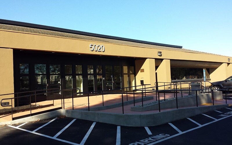 5020 Franklin Dr, Pleasanton, CA à louer Photo du bâtiment- Image 1 de 8
