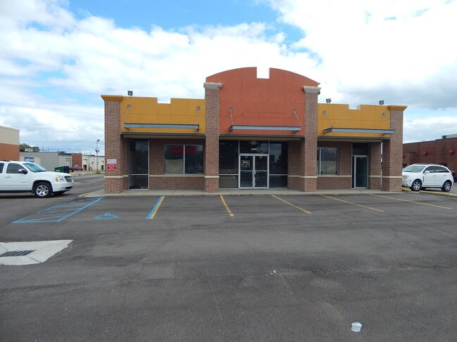 More details for 32600 John R Rd, Madison Heights, MI - Retail for Lease