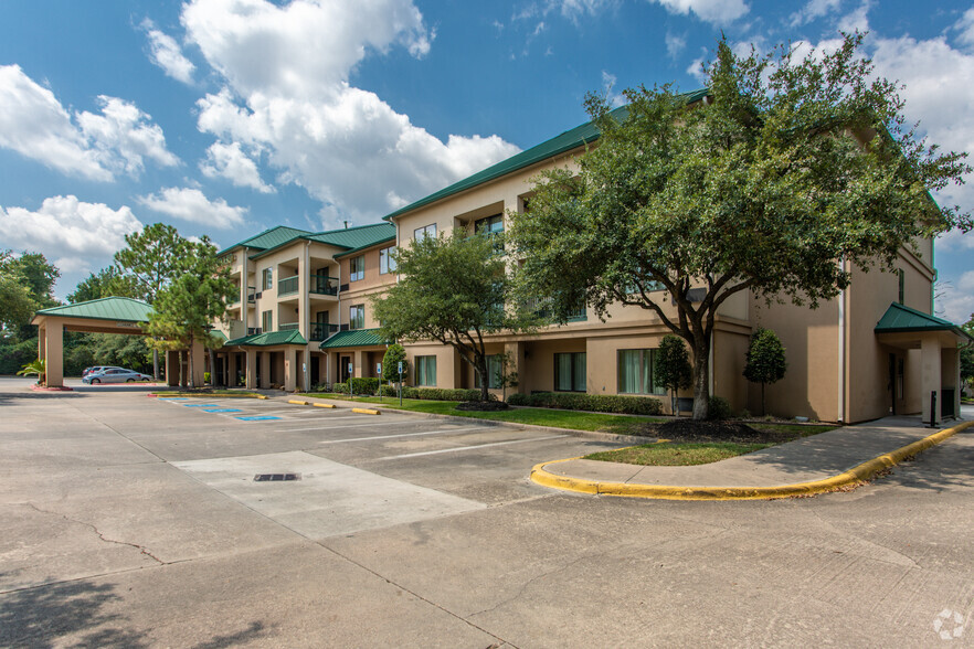 1020 Lake Front Cir, The Woodlands, TX à vendre - Photo principale - Image 1 de 1