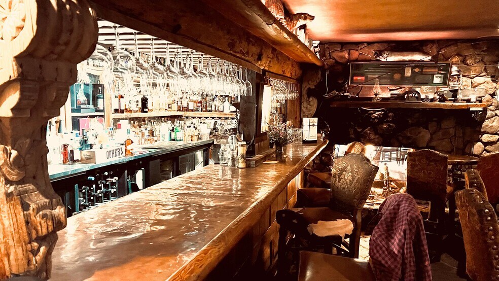 419 Cold Canyon Rd, Calabasas, CA à vendre - Photo intérieure - Image 2 de 7