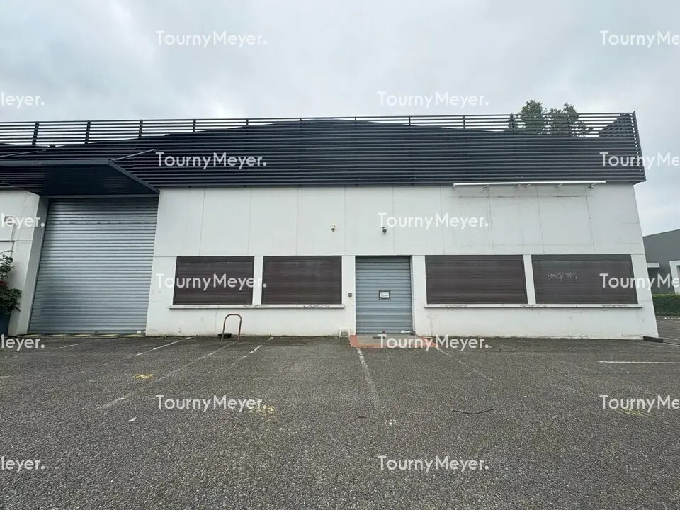 Office in Toulouse for lease Building Photo- Image 1 of 10