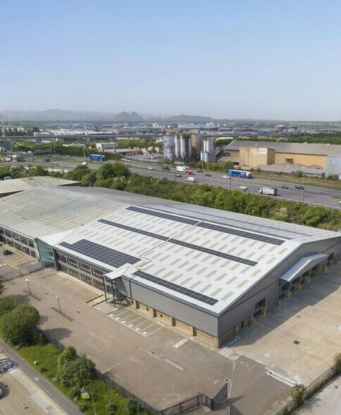 Weston Ave, Grays à louer - Photo du bâtiment - Image 3 de 12