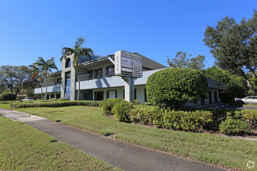 2150 49th St N, Saint Petersburg, FL for lease - Primary Photo - Image 1 of 8