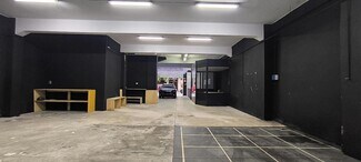 Plus de détails pour Commerce de détail à louer