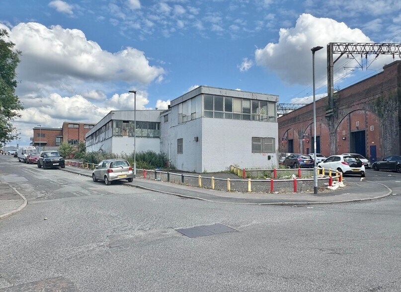 84A North Western St, Manchester à louer - Photo du bâtiment - Image 3 de 3