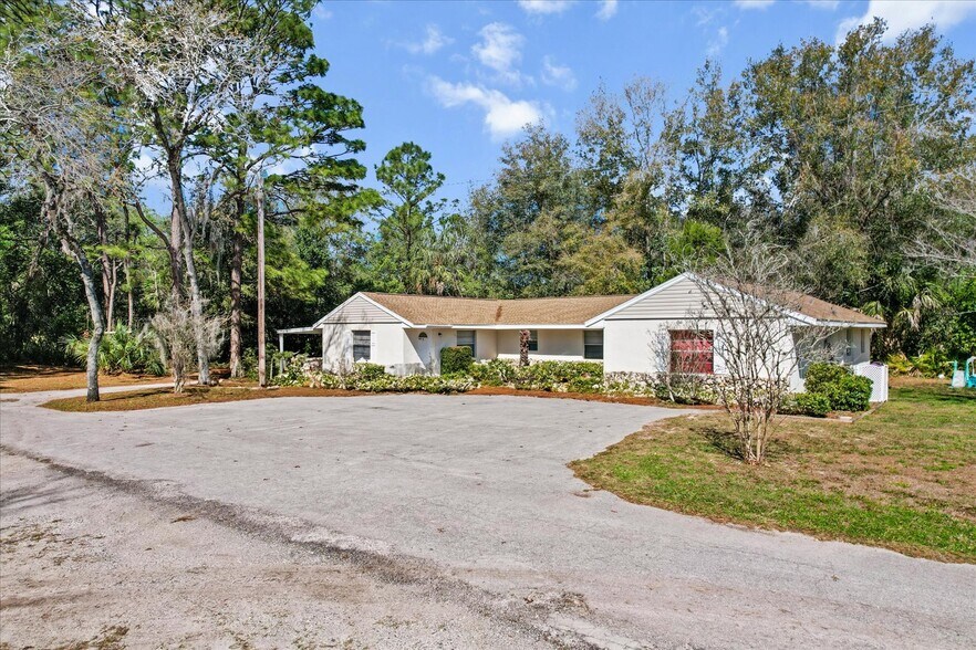 6370-6384 S Suncoast Blvd, Homosassa, FL à louer - Photo du bâtiment - Image 3 de 22
